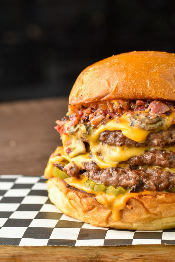 BKL BURGERS