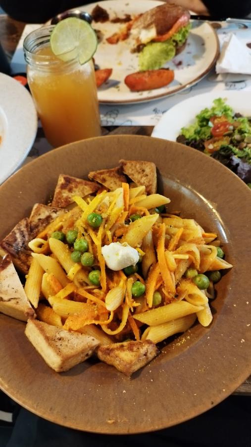 De Raíz Cocina Café