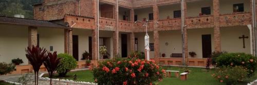 Convento Hijas de La Sabiduría Casa de Retiros Villa Trichet