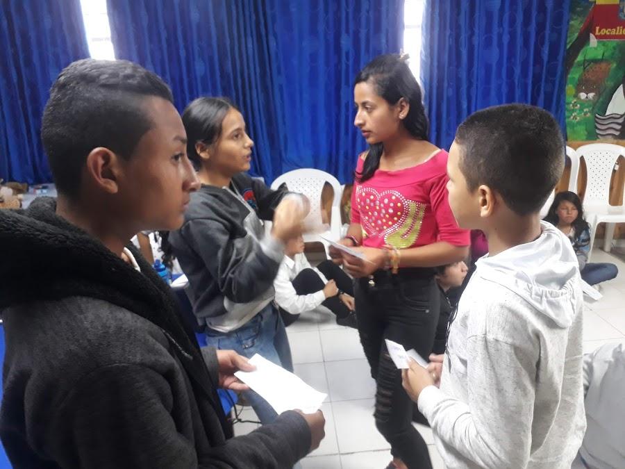 Fundación Creciendo Unidos